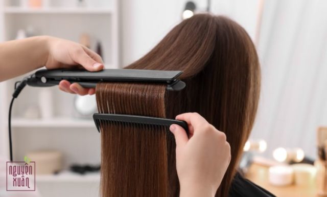Giải đáp: Duỗi tóc bao lâu được gội đầu?